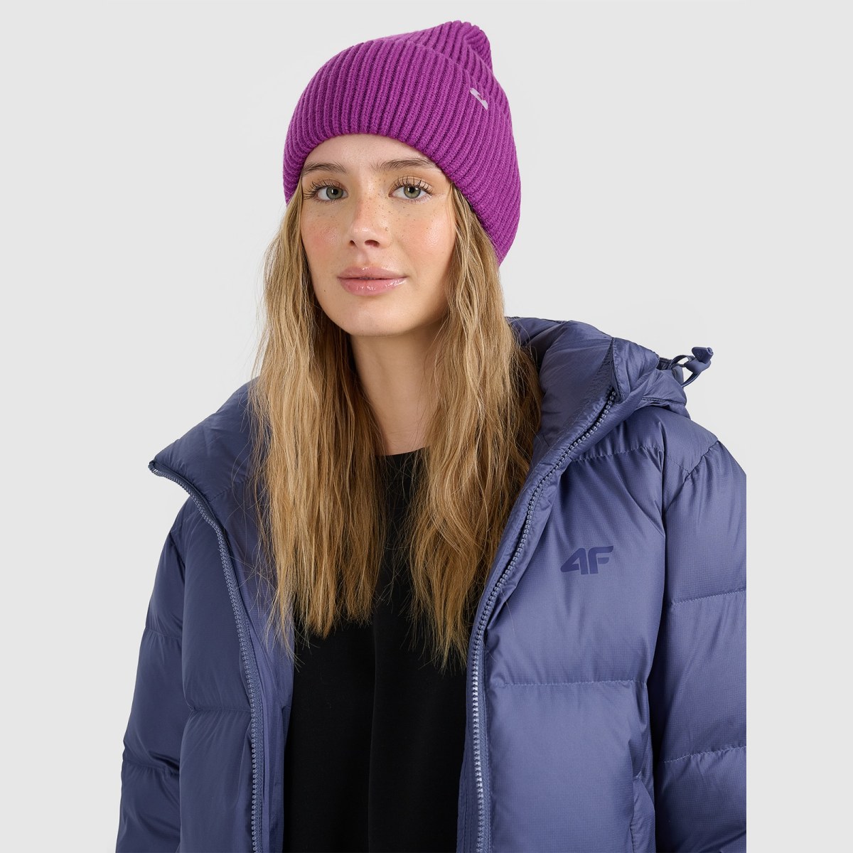 Beanie čiapka dámska - fialová · záber 1