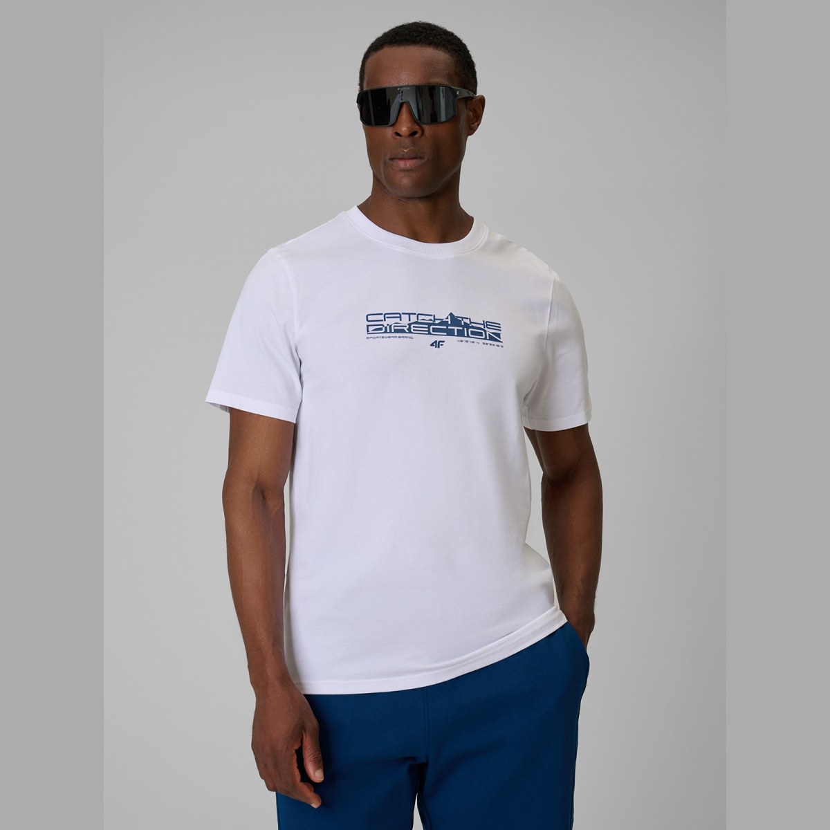 T-shirt regular s potlačou pánsky - biely · záber 9