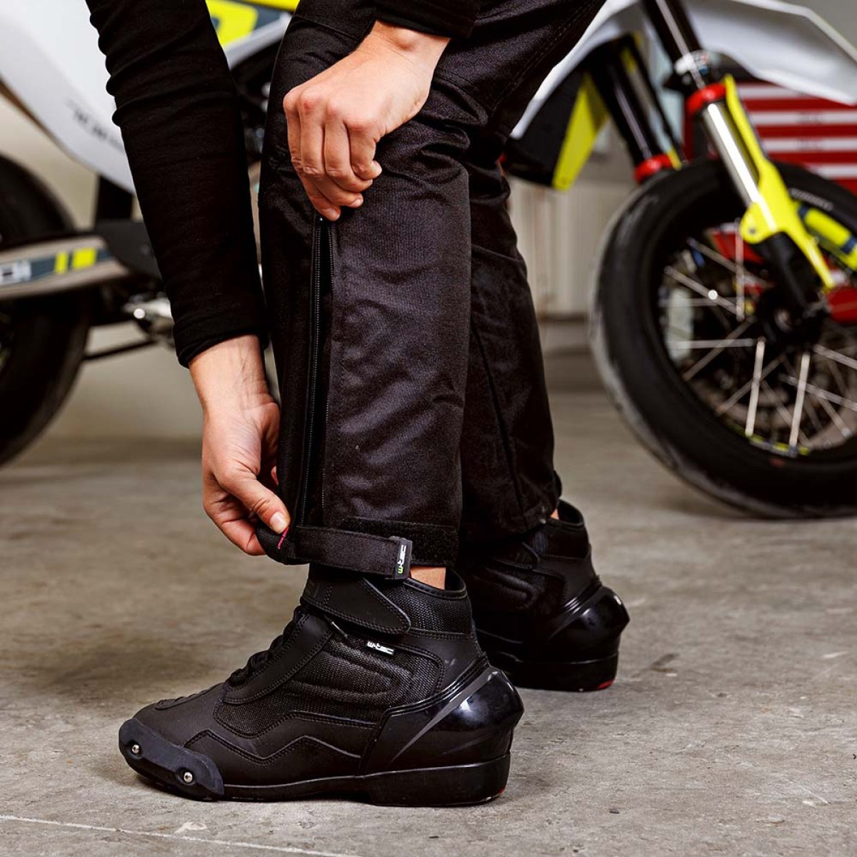 Moto topánky W-TEC Bolter - Veľkosť: 41 · záber 4
