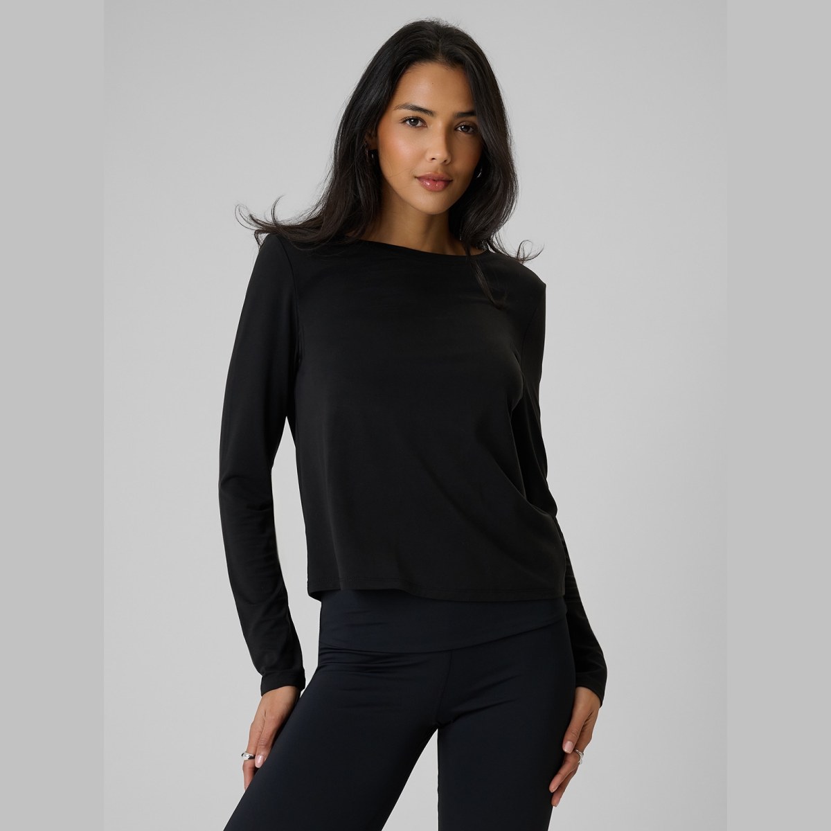 Longsleeve regular s modalom dámsky - čierny · záber 1
