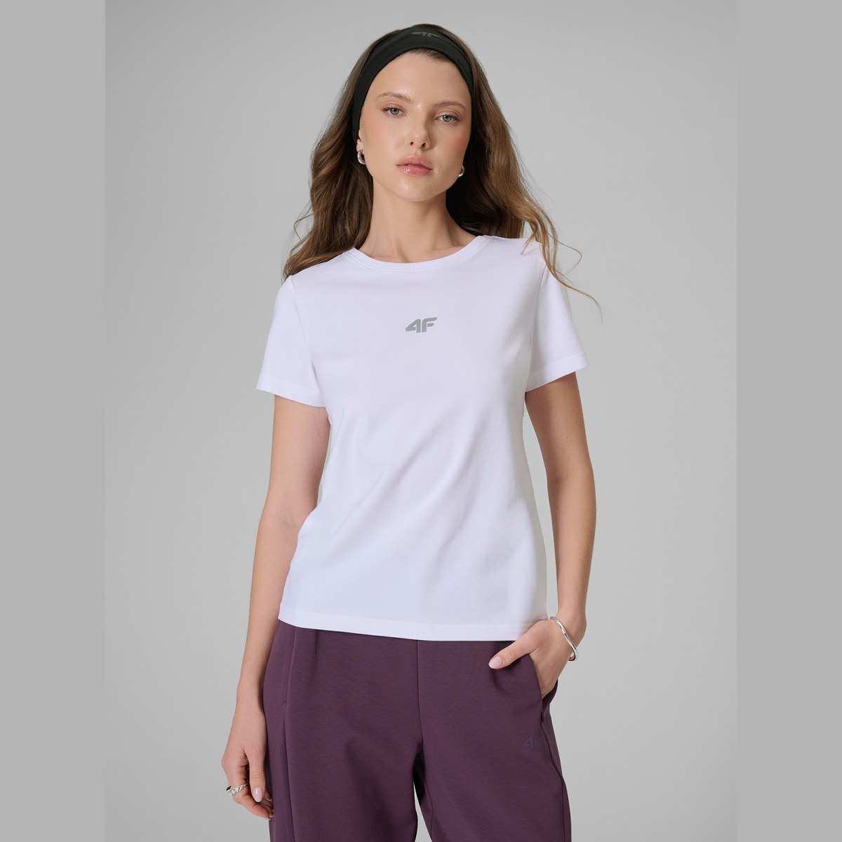 Dámske hladké tričko slim - biele · záber 1
