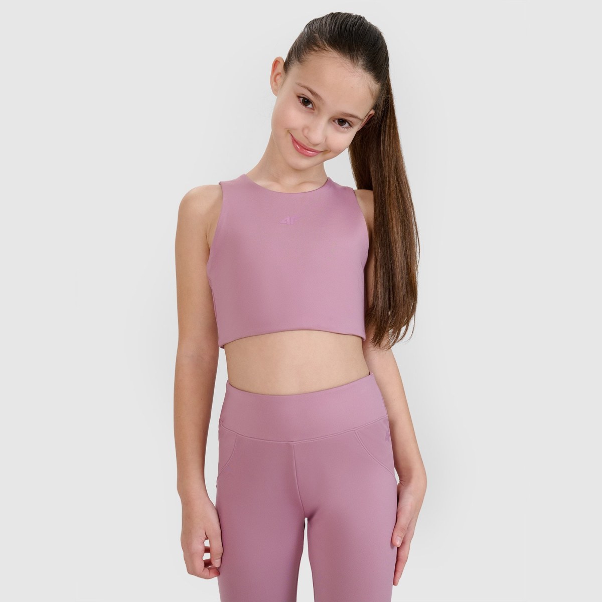 Dievčenský rýchloschnúci športový crop top 4F JUNIOR x Anna Lewandowska - ružový · záber 1