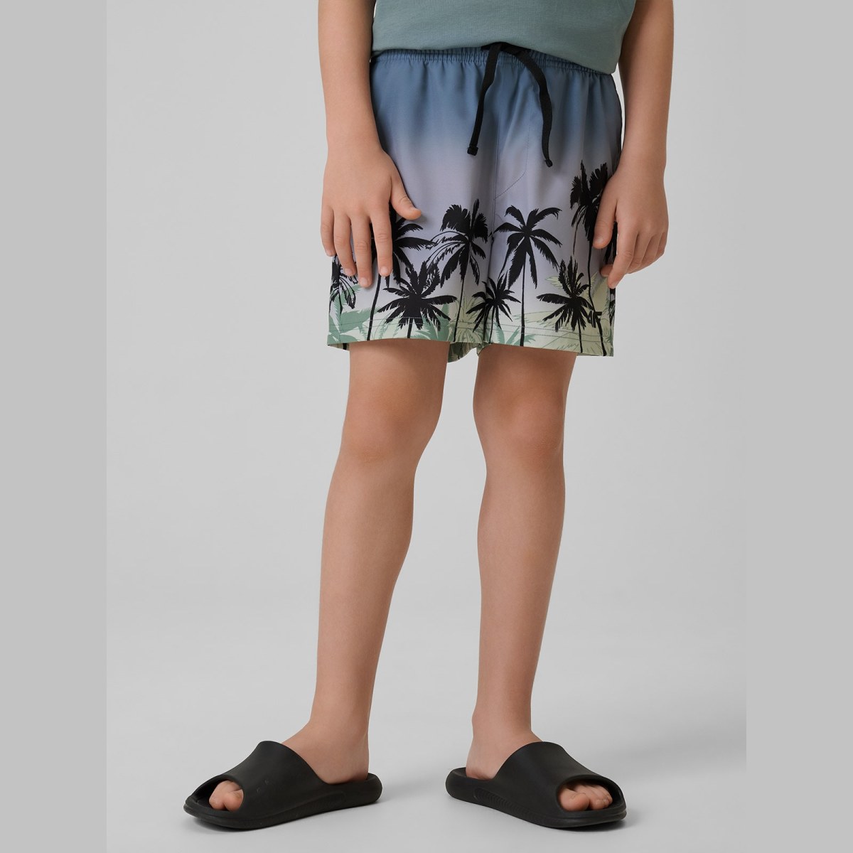 Chlapčenské plážové boardshorty - multicolor · záber 8