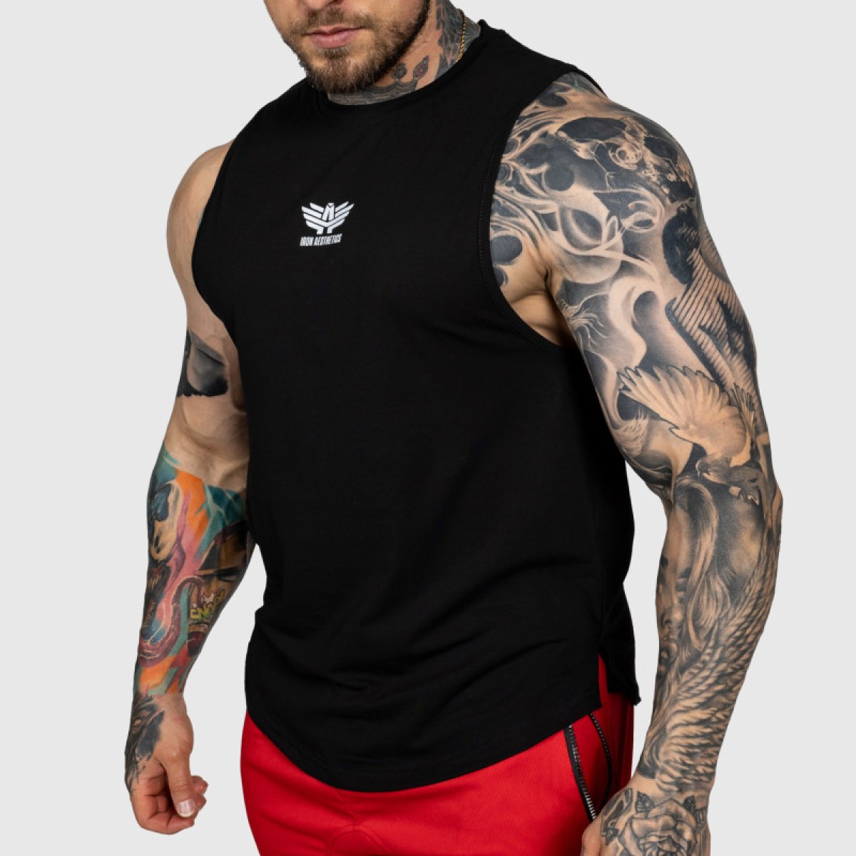 Tréningové tielko Iron Aesthetics Resilient, čierne · záber 3