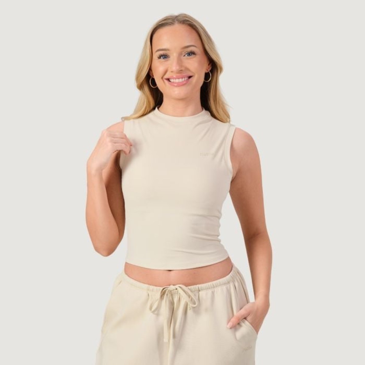 GymBeam Dámsky Top Turtleneck NEO Almond M · záber 1