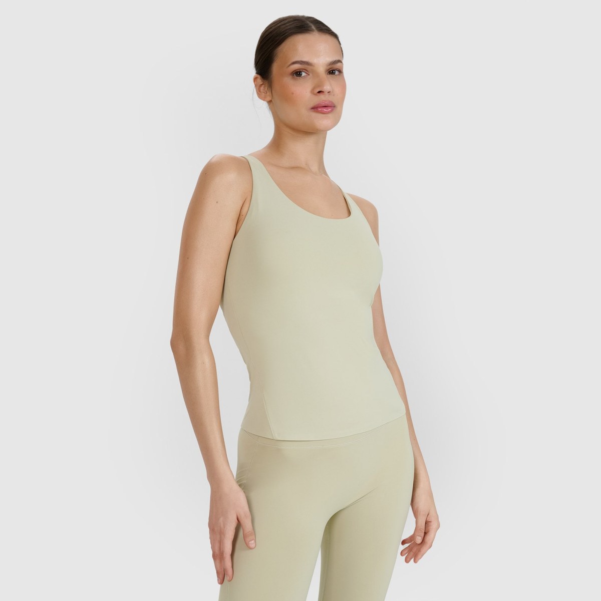 Dámsky rýchloschnúci jogový slim top - zelený · záber 1