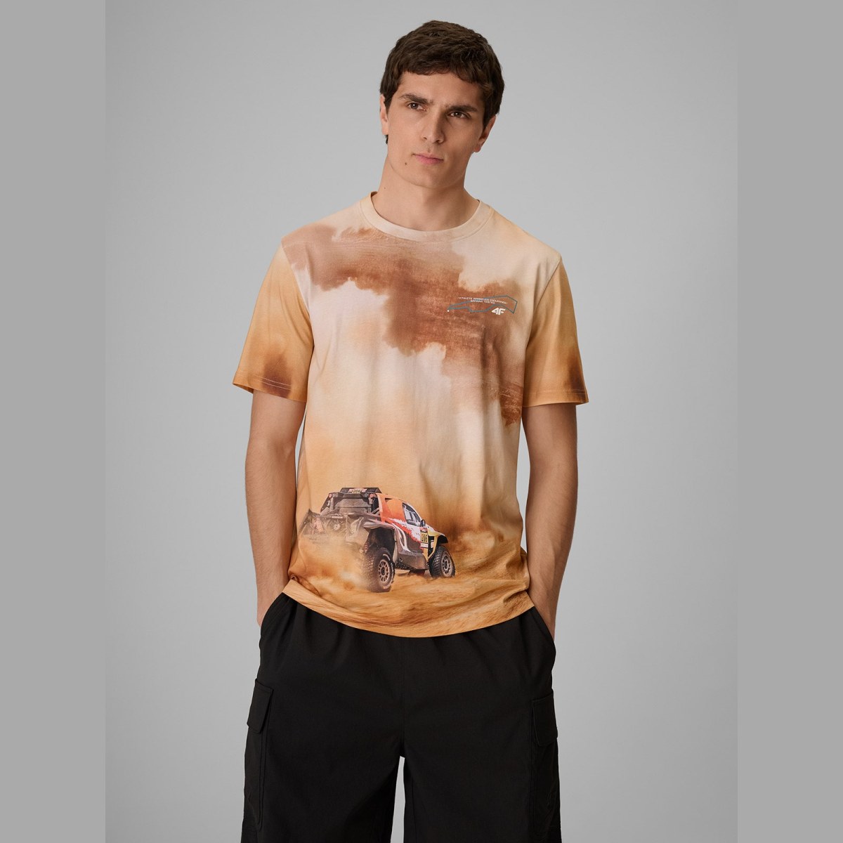 T-shirt regular s potlačou pánsky - béžový · záber 1