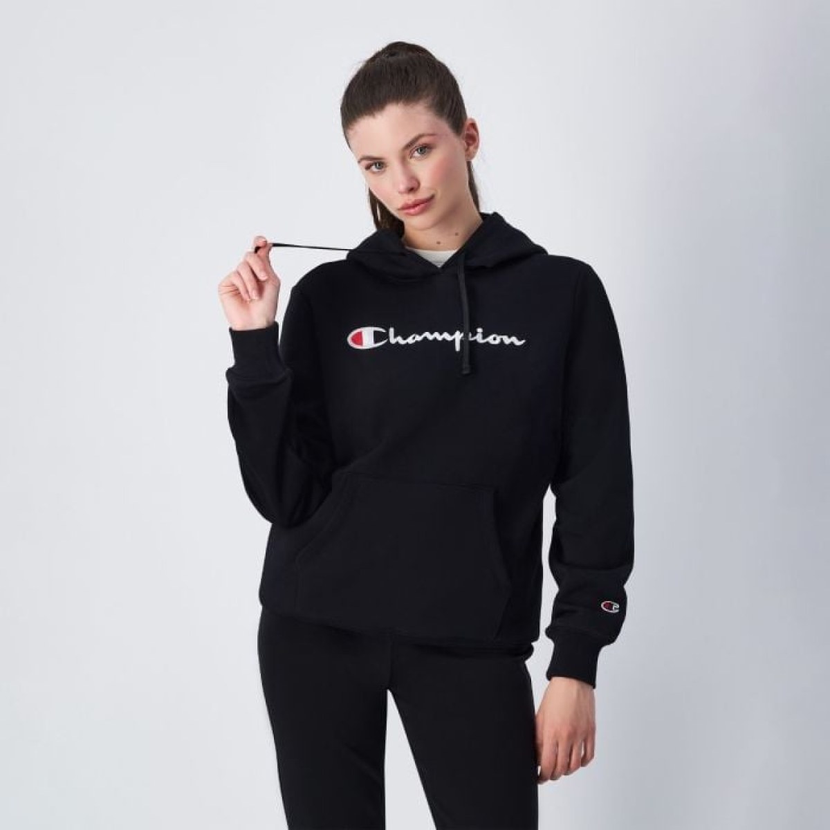 Champion Dámska mikina Big Logo Slim Fit Black XSXS · záber 1