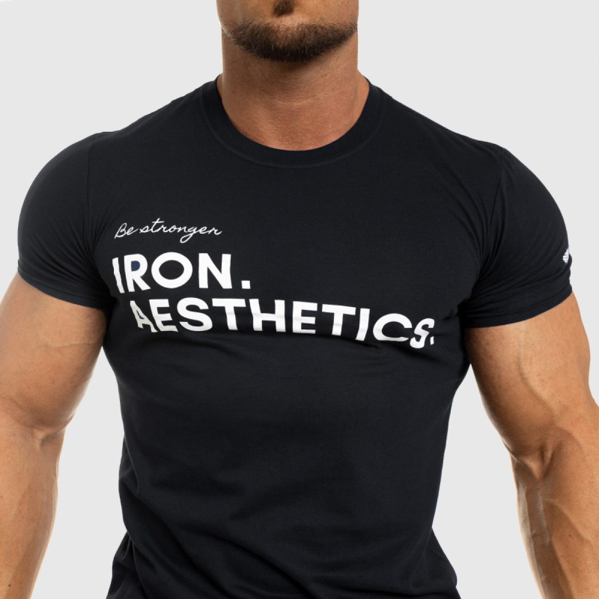 Pánske fitness tričko Iron Aesthetics Be Stronger, čierne · záber 4