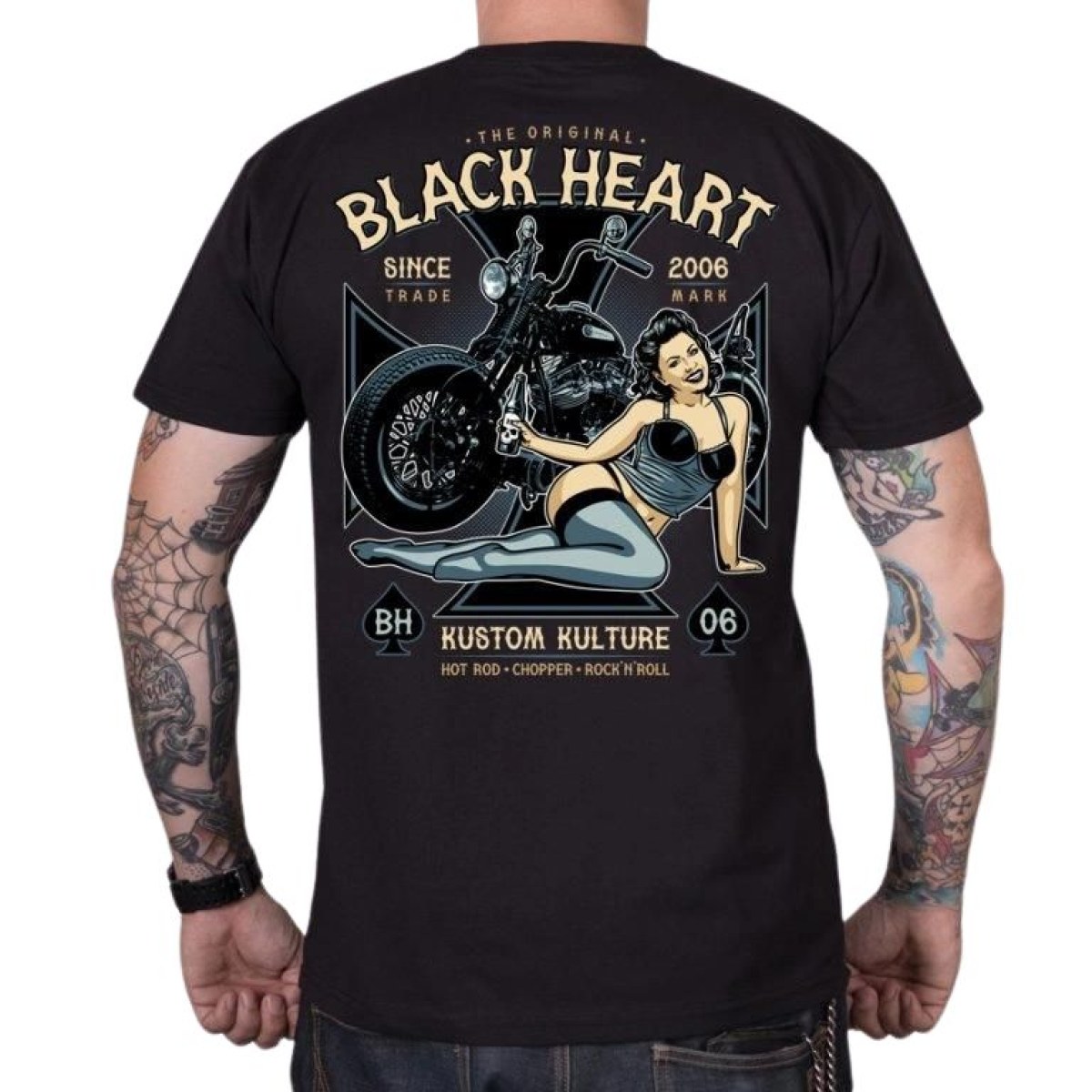 BLACK HEART Ava · záber 1