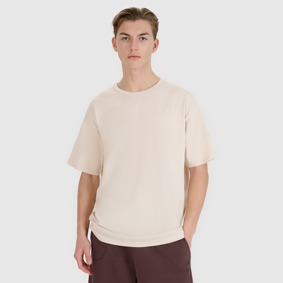 TSHIRT · záber 1