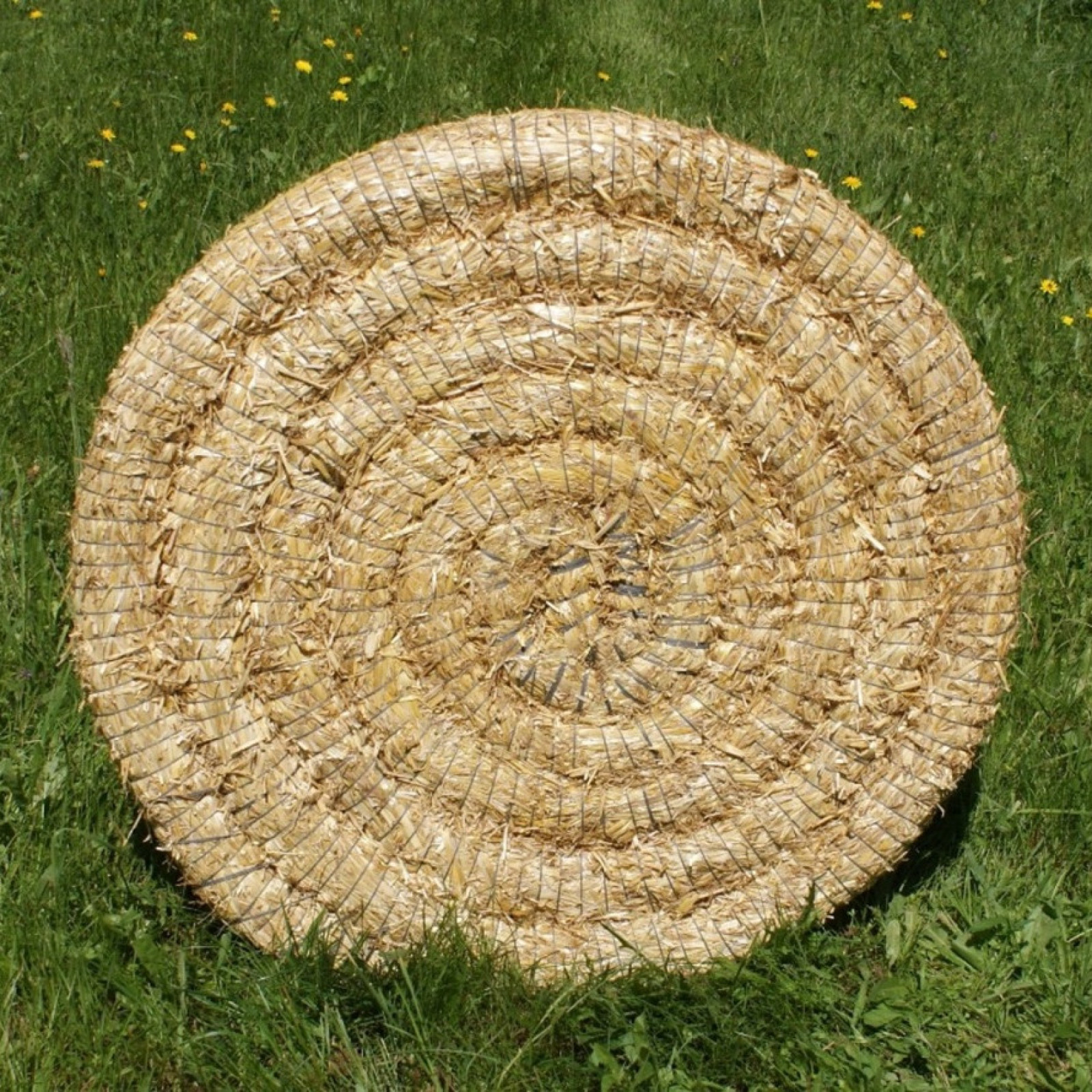 Slamená terčovnica 100x11 cm · záber 1