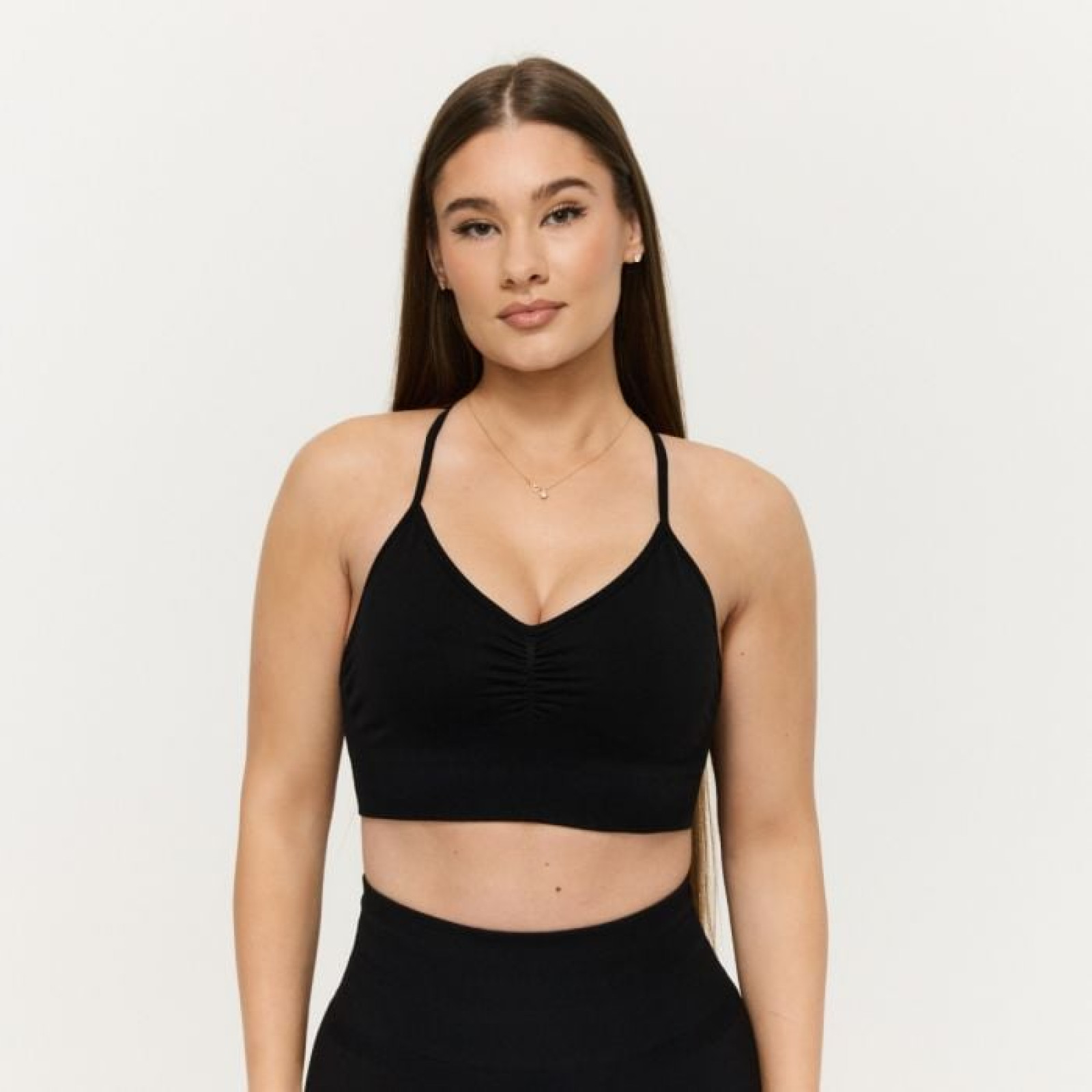 GymBeam Bezšvová športová podprsenka Sculpt Black L · záber 1