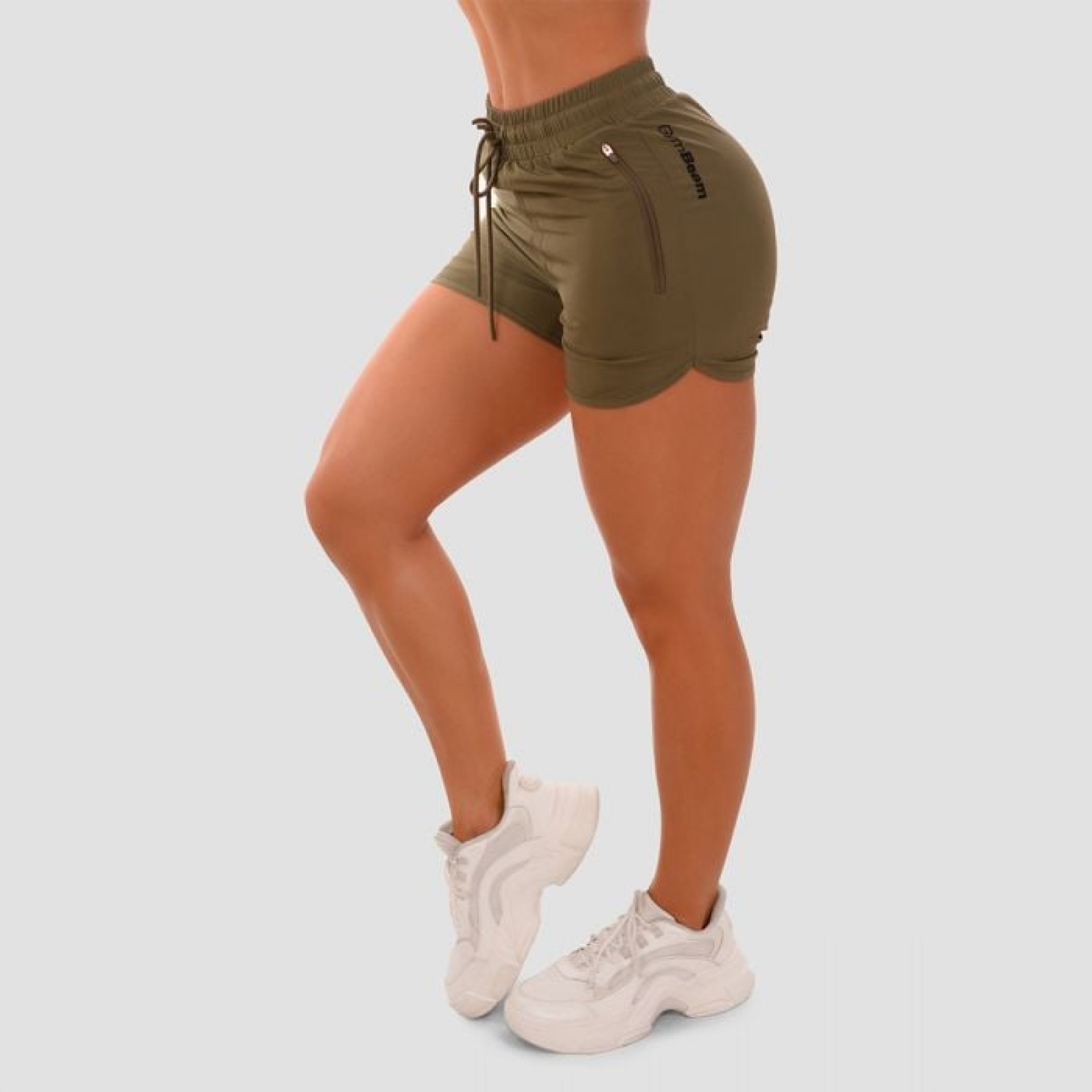GymBeam Dámske šortky TRN olive LL · záber 1