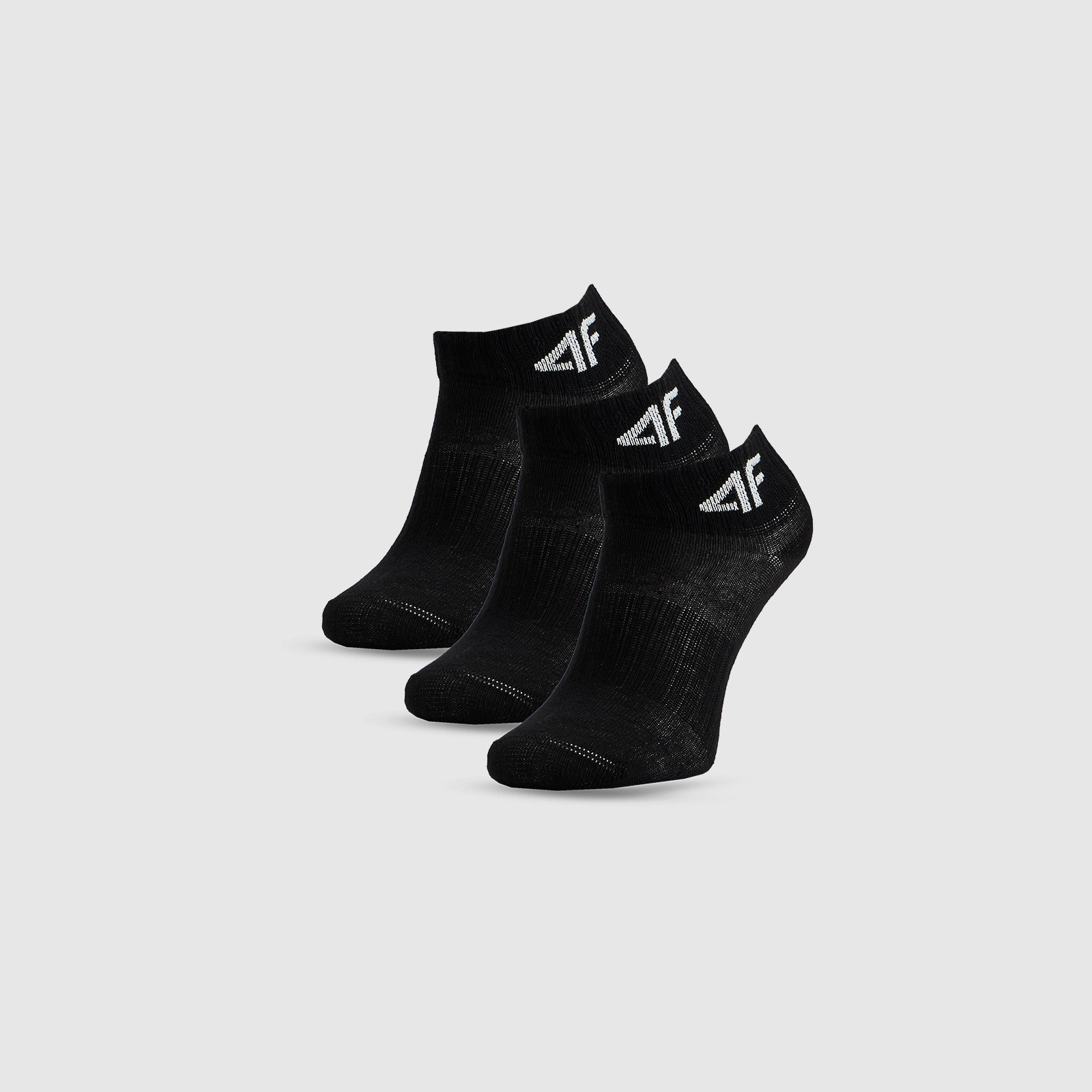 Chlapčenské krátke ponožky (3-pack) - čierne · záber 1