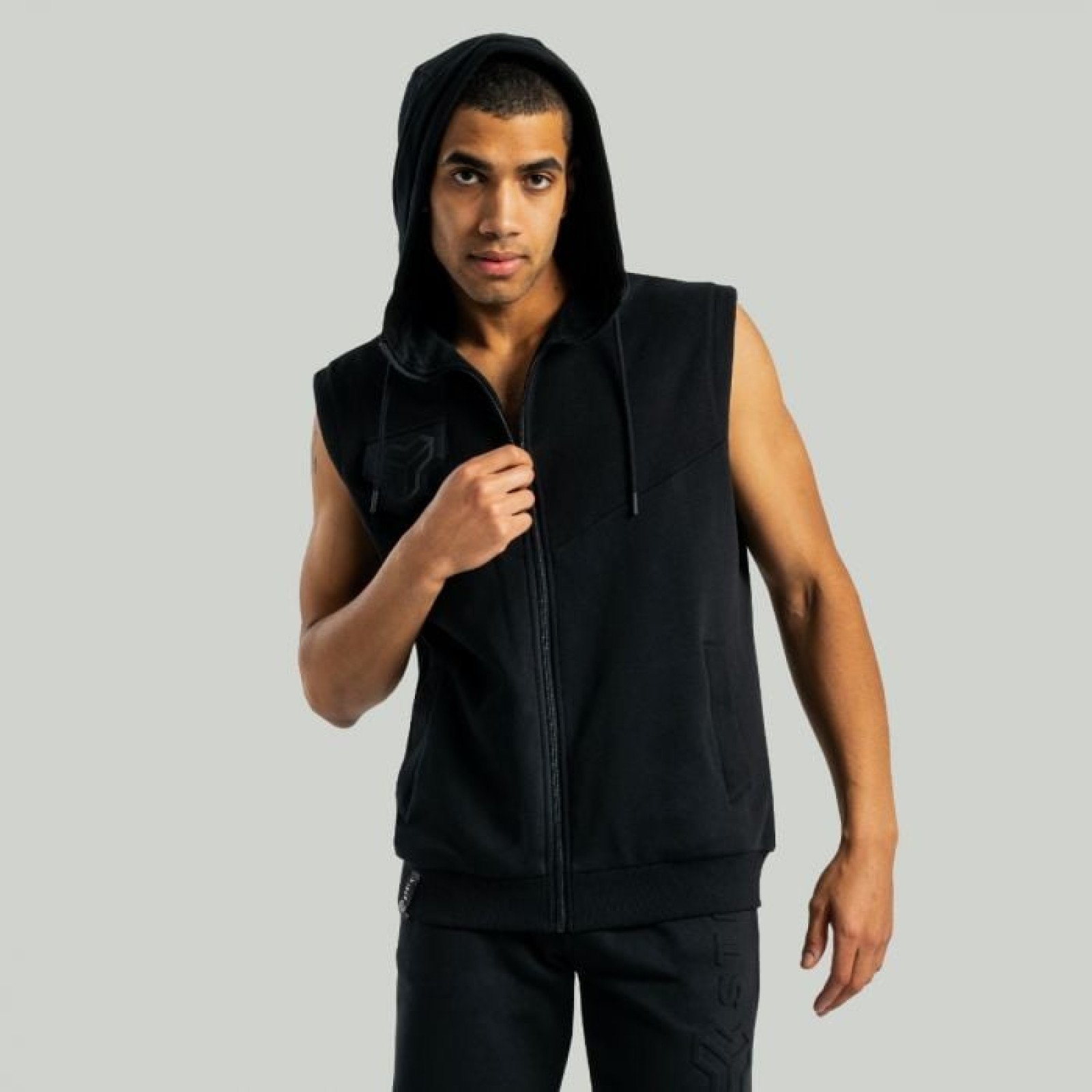 STRIX Pánska vesta Essential Black MM · záber 1