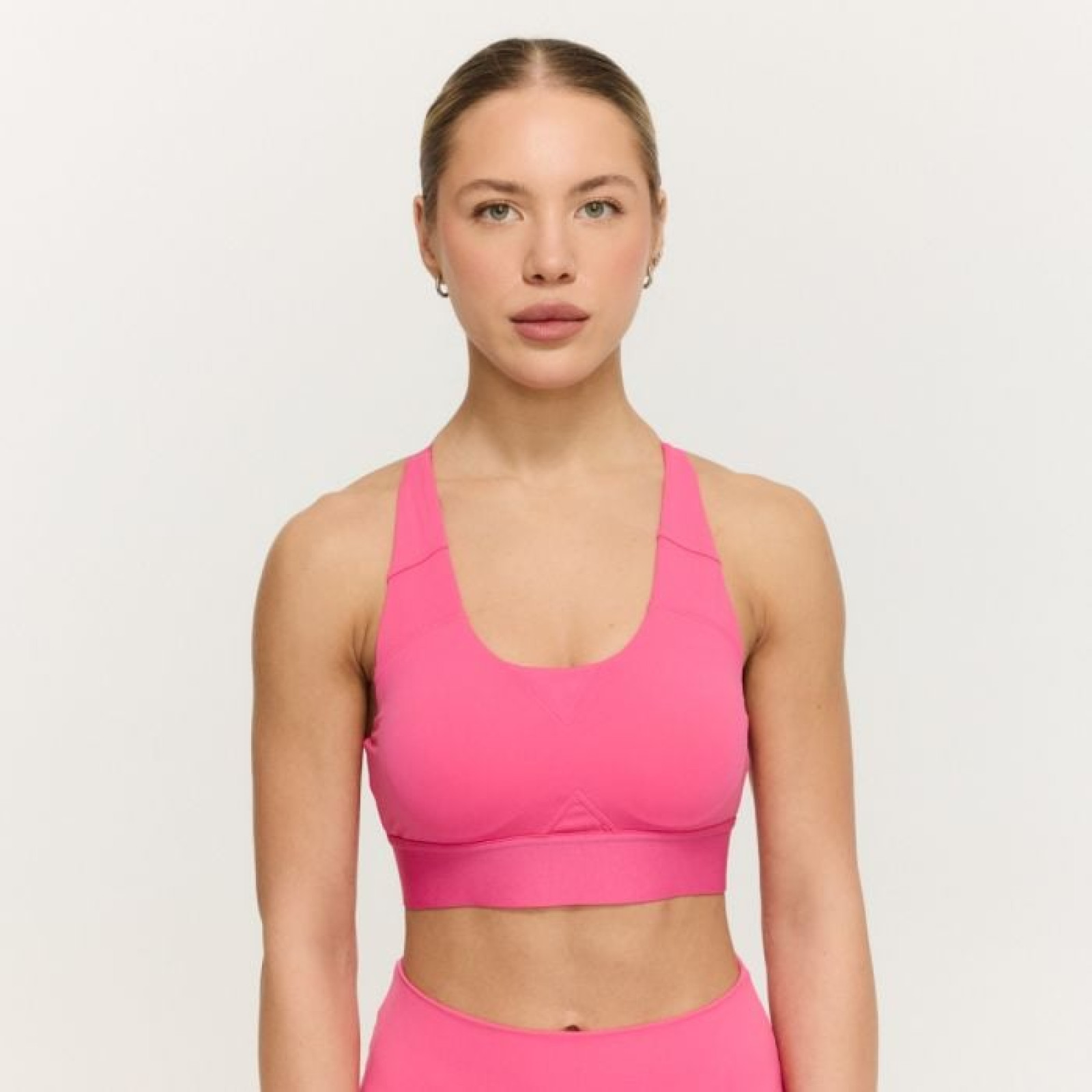 GymBeam Športová podprsenka Limitless Dragonfruit M · záber 1