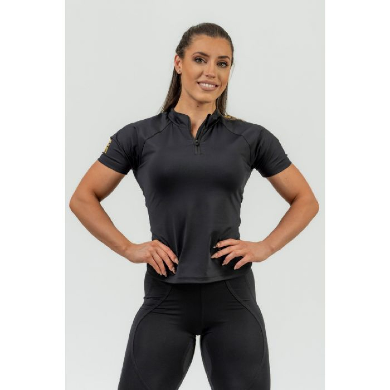 NEBBIA Dámske tričko Intense Ultimate Black/Gold SS · záber 1