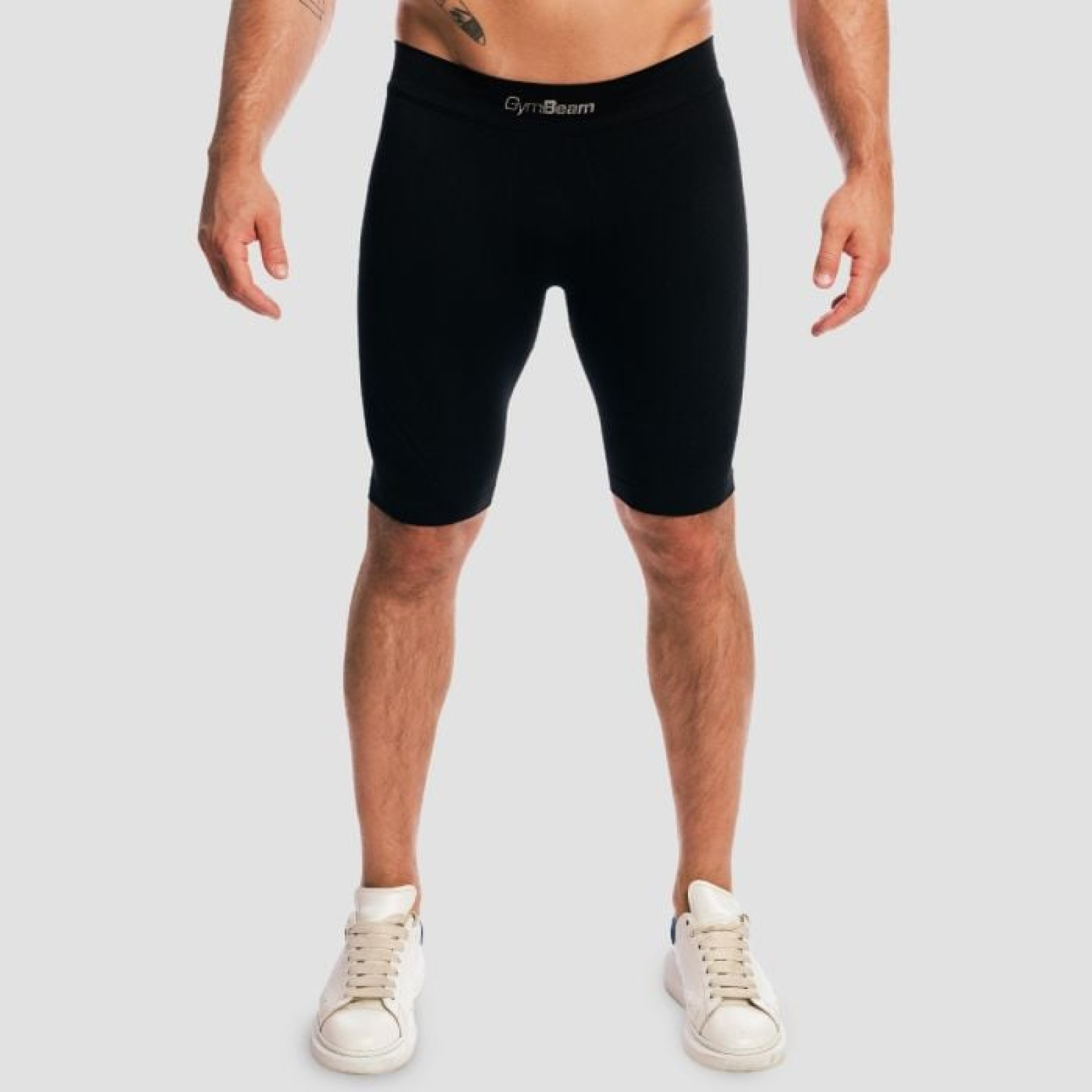 GymBeam Šortky Fuse Black S · záber 1