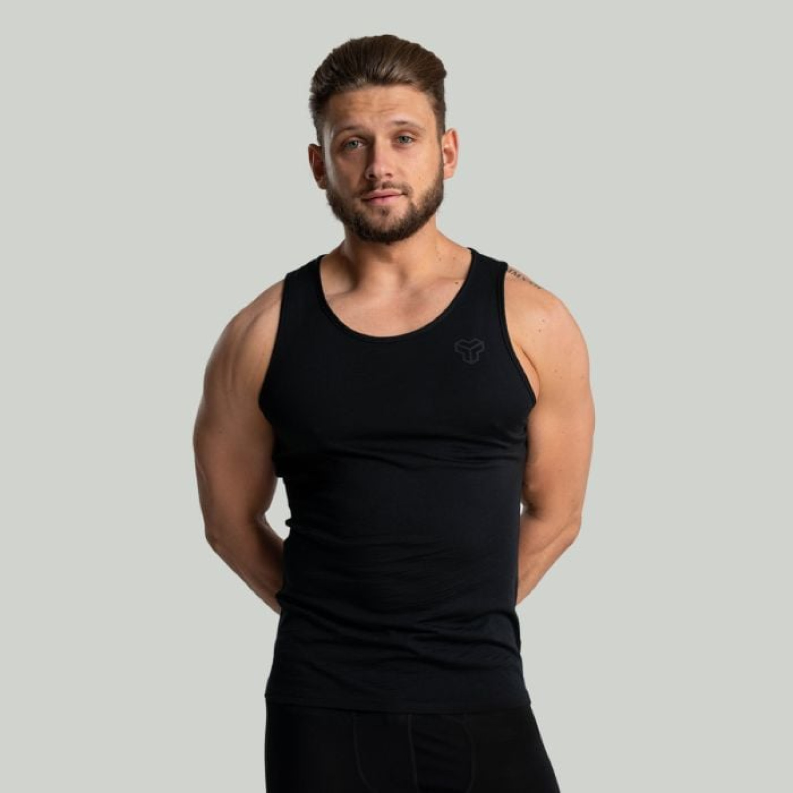STRIX Tielko MERINO I Black LL · záber 1
