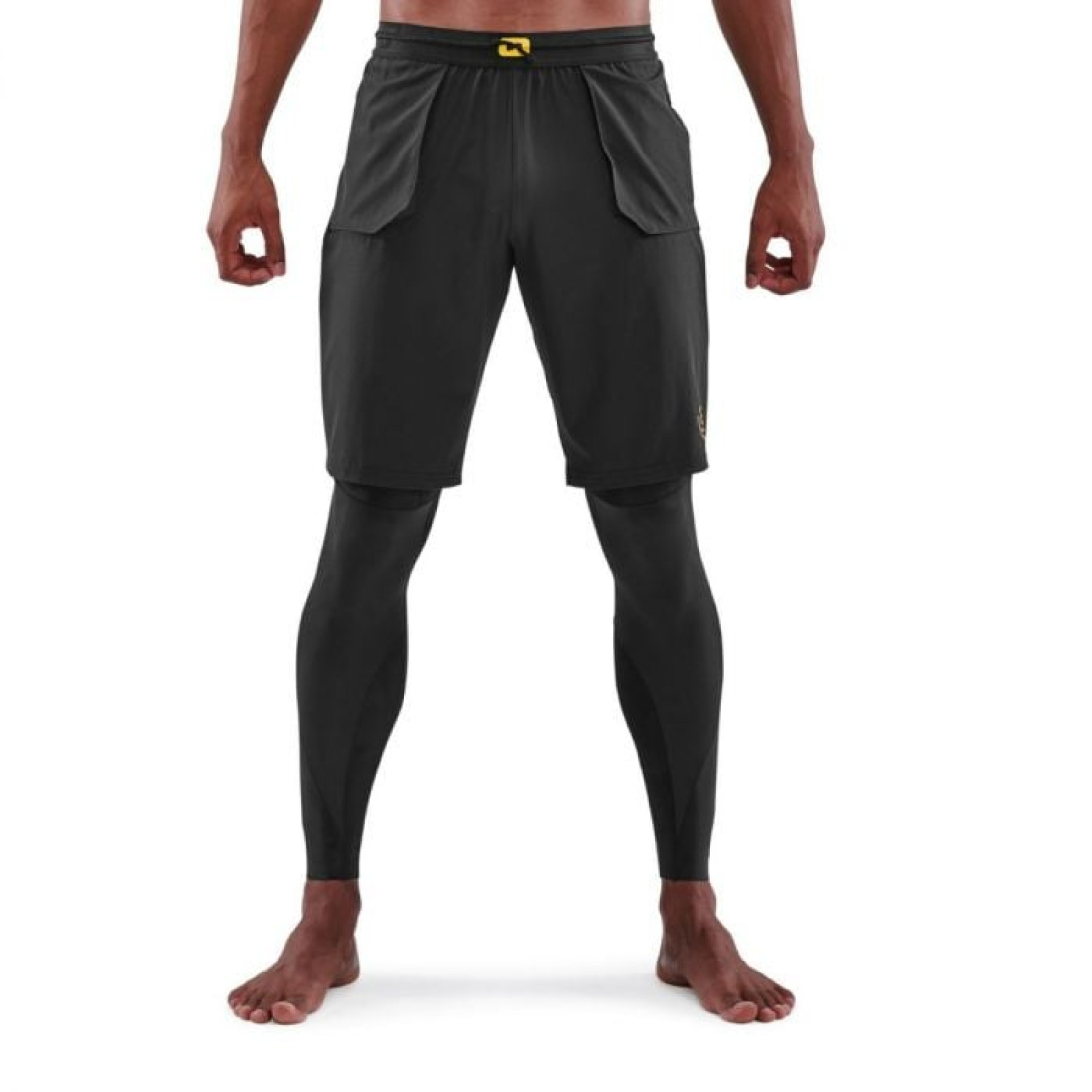SKINS Kompresné legíny Series-5 Travel and Recovery Black SS · záber 1