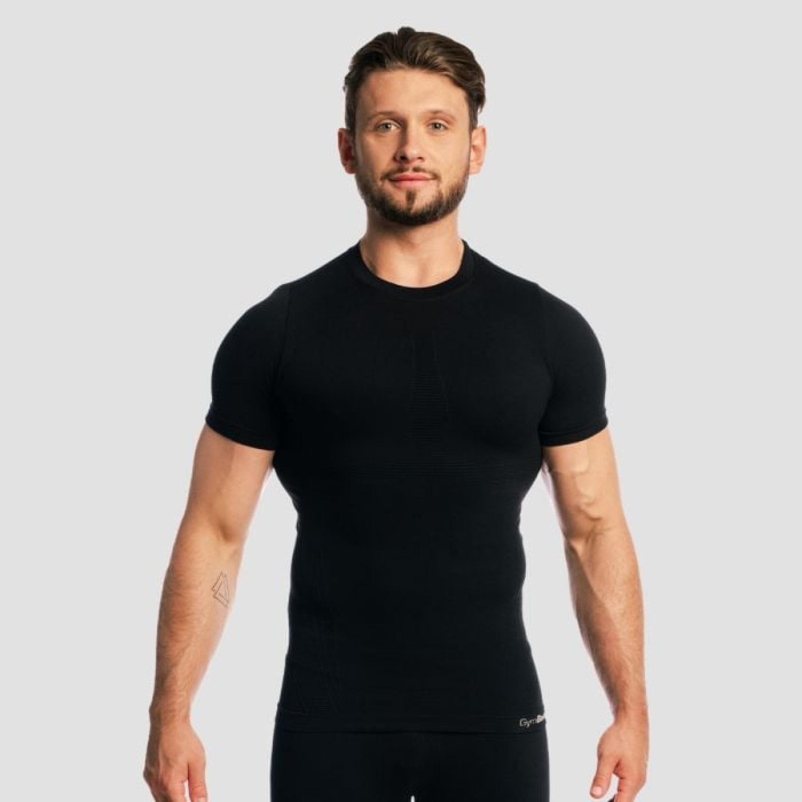 GymBeam Tričko Fuse Black M · záber 1