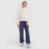 Dievčenský oversize fleece so stojačikom - biely · záber 2