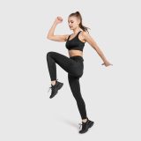 Bezšvová fitness súprava Iron Aesthetics Seamless Butt, čierna · záber 3