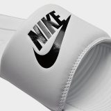 Nike Victori One Slide W - Veľkosť: 40,5 | Farba: Biela · záber 4