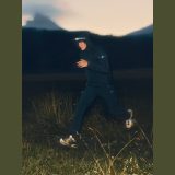 Pánska trekkingová bunda s výplňou Primaloft Silver - čierna · záber 1