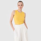 Dámsky pletený crop top - žltý · záber 1