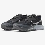 Nike Air Zoom Terra Kiger 8 W - Veľkosť: 37,5 | Farba: Čierna, Sivá · záber 3