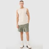 Pánsky oversize tank top - béžový · záber 2