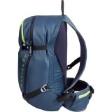 McKinley Black Burn CT 30 Backpack - Farba: Modrá | Objem: 27-32 · záber 2