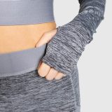 Športový crop top Iron Aesthetics Grande, sivý · záber 5