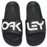Oakley B1B Slide 2.0 - Veľkosť: 40 · záber 1