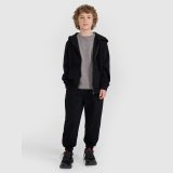 MIKINA · záber 2