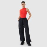 Dámsky slim crop-top - červený · záber 2