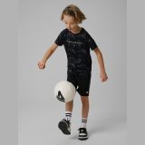 Chlapčenské rýchloschnúce športové tričko - multicolor · záber 1