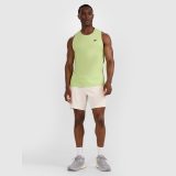 Tréningový rýchloschnúci pánsky tank top - zelený · záber 2