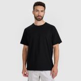 Pánske oversize hladké tričko - čierne · záber 1