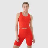 Dámsky rýchloschnúci tréningový crop top - červený · záber 1