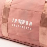 Športová taška Iron Aesthetics Trainer, ružová · záber 4
