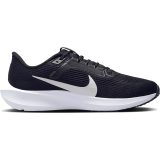 Nike Pegasus 40 - Veľkosť: 43 · záber 3
