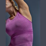 Dámsky rýchloschnúci slim top na jogu a pilates - ružový · záber 1