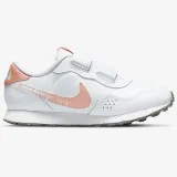Nike MD Valiant SE - Veľkosť: 28 | Farba: Biela, Béžová, Sivá · záber 3