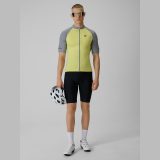 Pánsky cyklistický dres s ochranou UPF50+ - žltý · záber 2